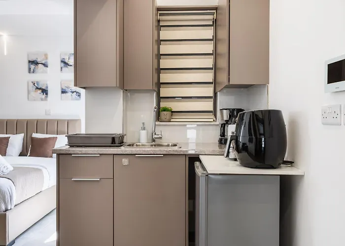 Starlight In Center Appartement Larnaca