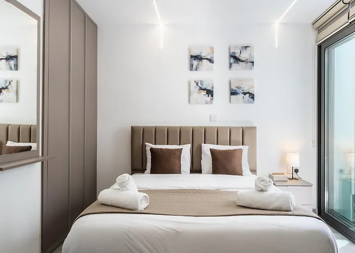 Starlight In Center Larnaca